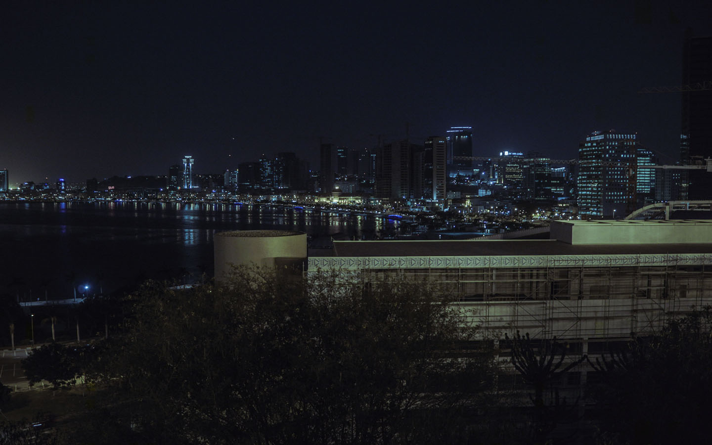 Luanda à noite
